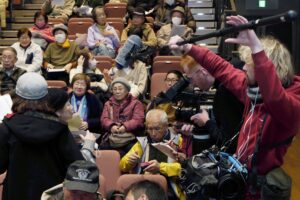 LINE ALBUM 2026.1.11集会の写真＿フロア発言者は公表許可確認が必要 260207